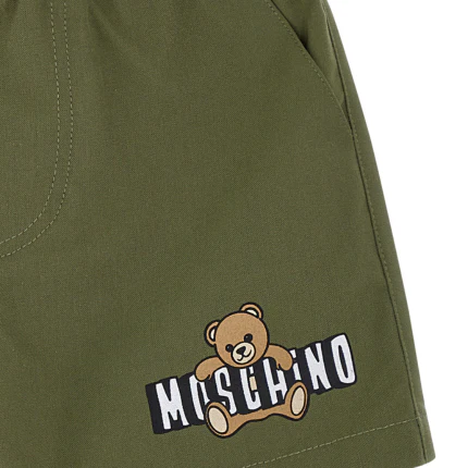 Shorts Moschino verde militare con teddy logo - Image 3