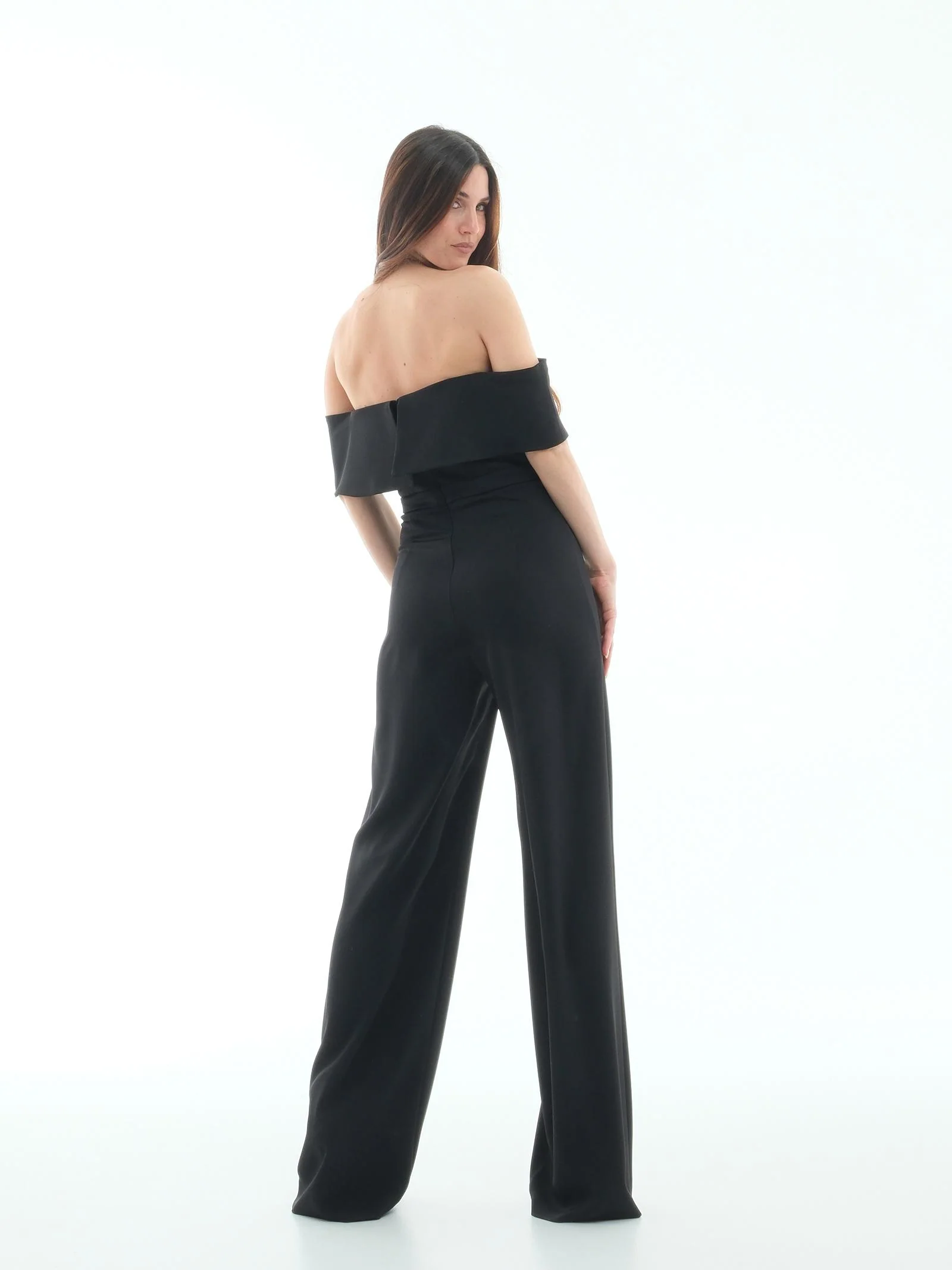 Jumpsuit Silence Limited nera con scollo a barca - Image 3