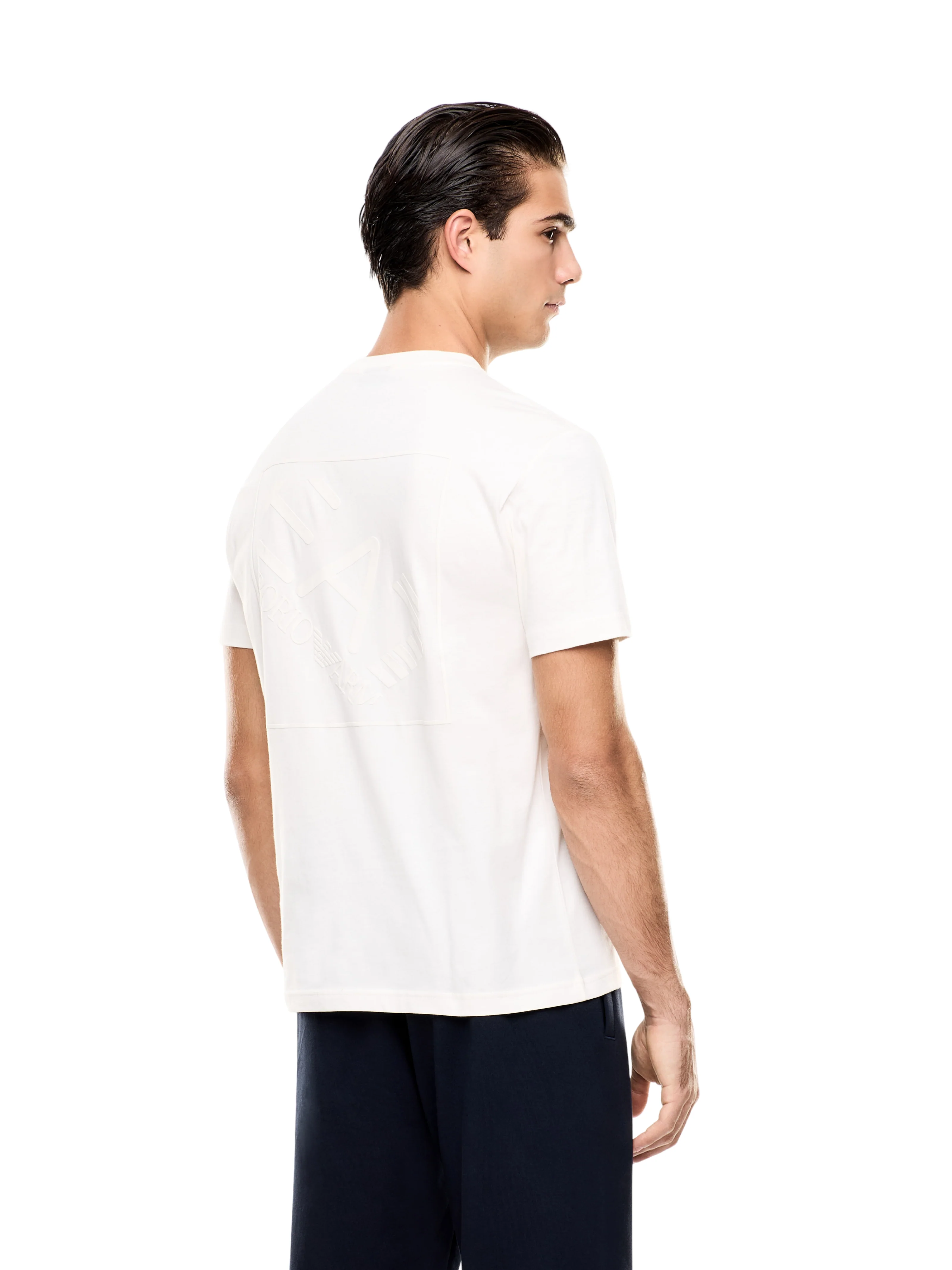 T-Shirt Armani EA7 bianca con maxi logo sul retro - Image 3