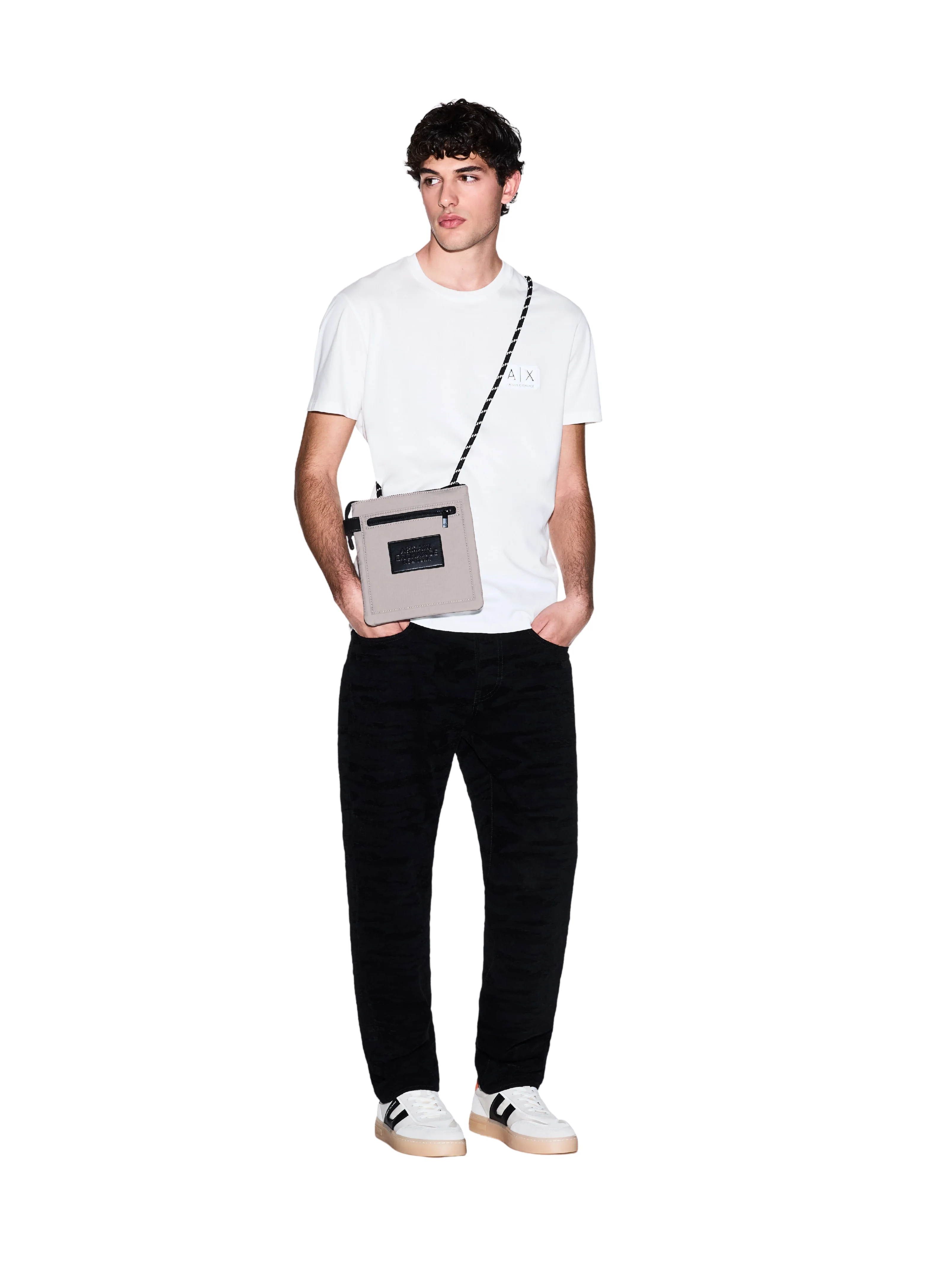 T-Shirt Armani Exchange bianca con logo A | X - Image 5