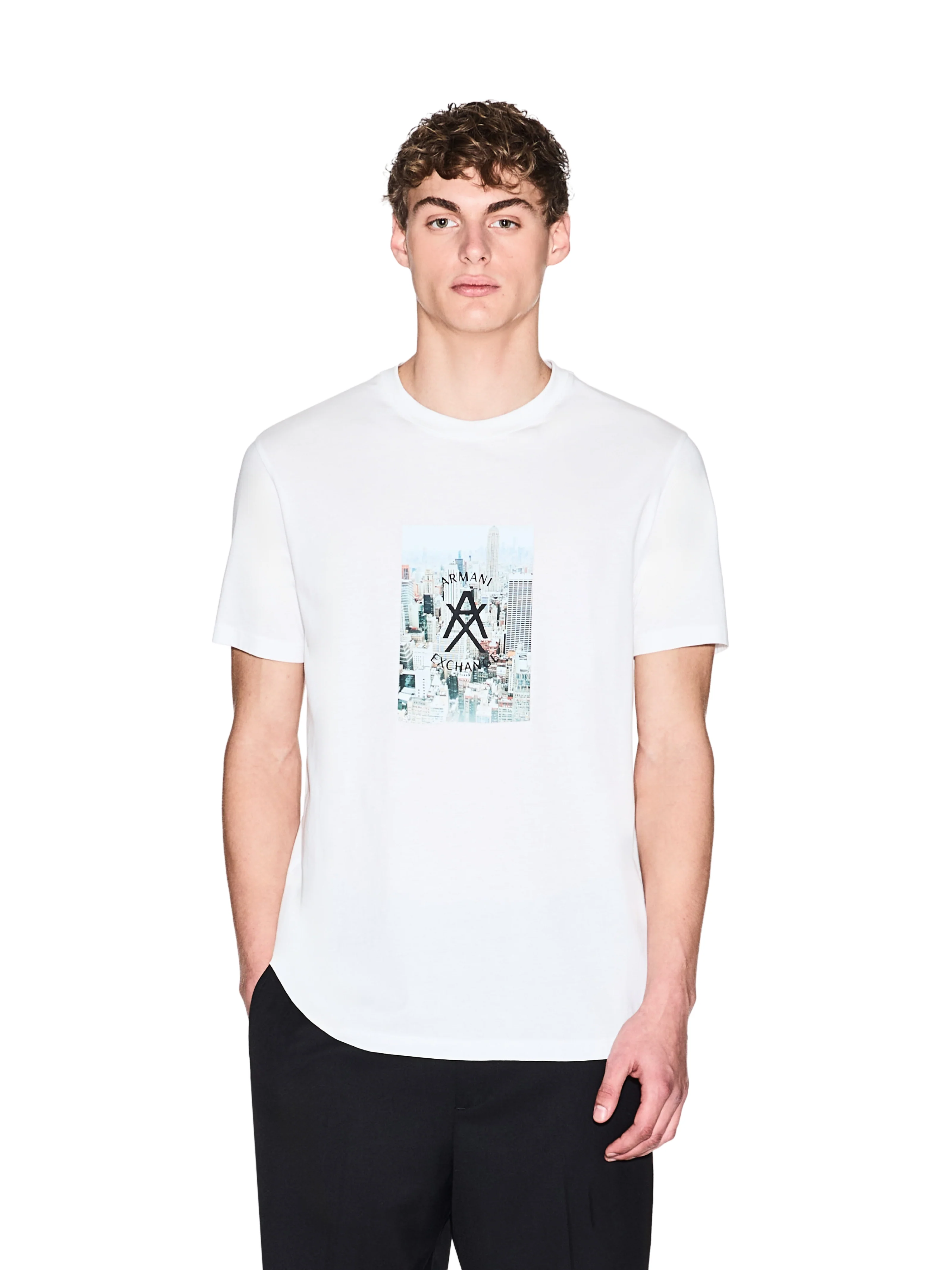 T-Shirt Armani Exchange bianca con stampa e logo - Image 2