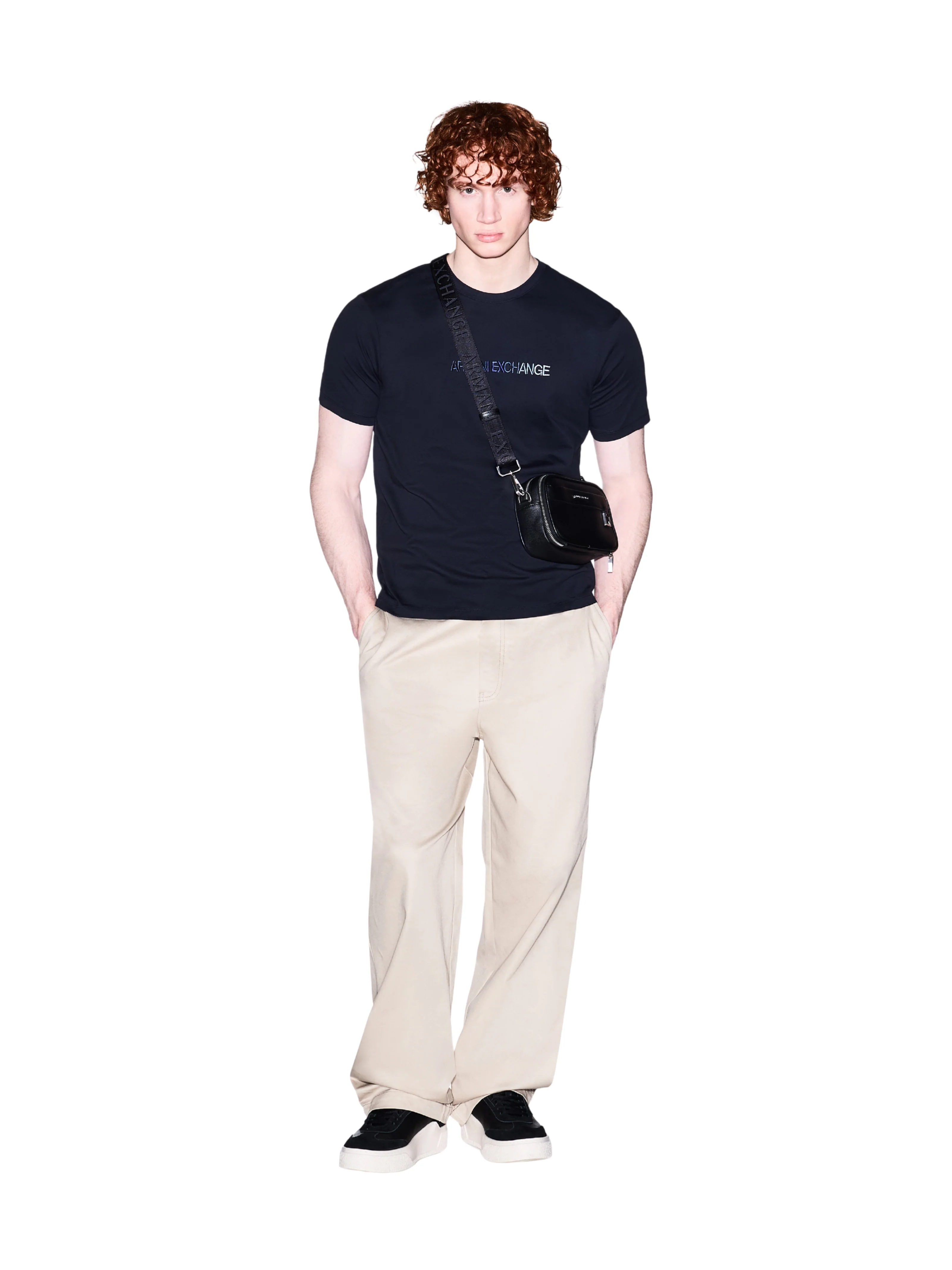 T-Shirt Armani Exchange blu con logo azzurro sfumato - Image 5