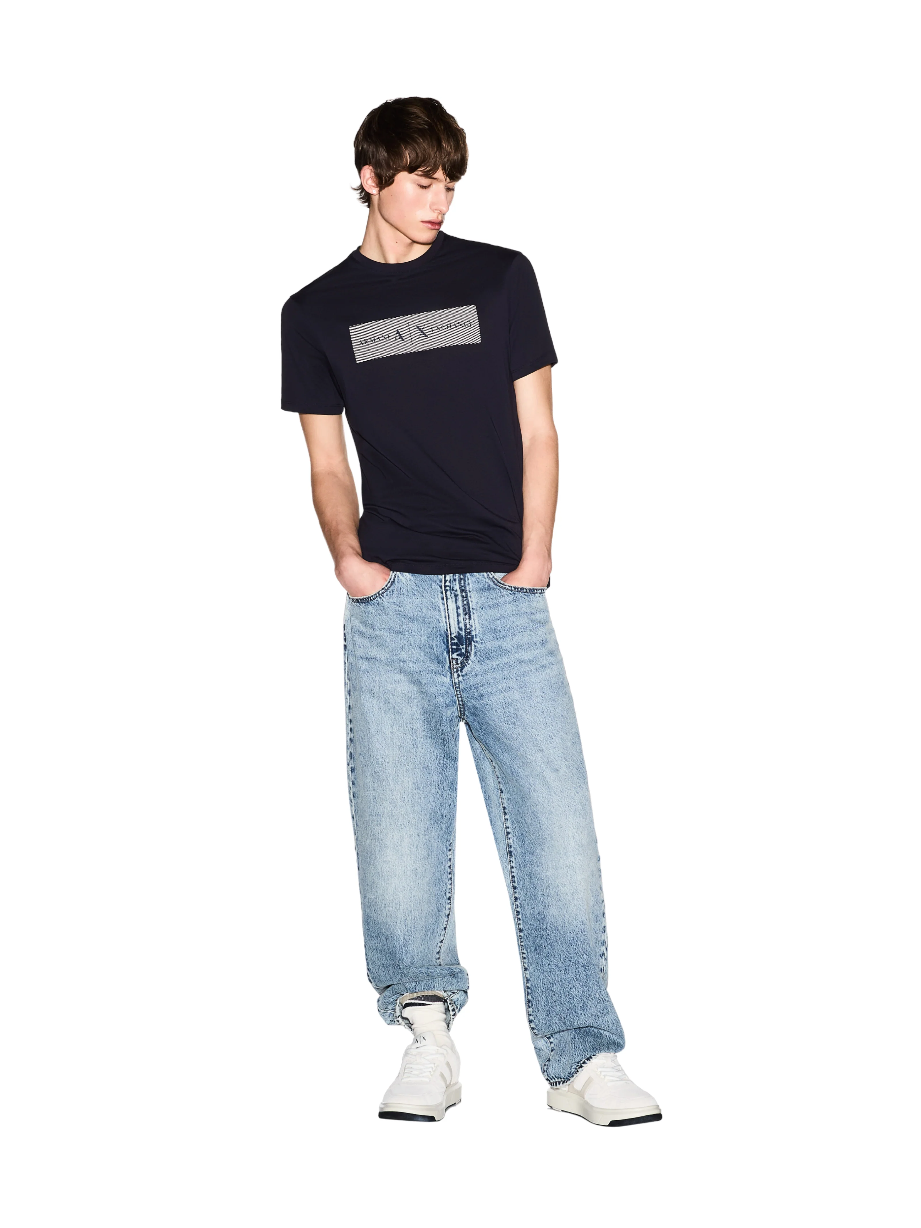 T-Shirt Armani Exchange blu con stampa a contrasto - Image 4