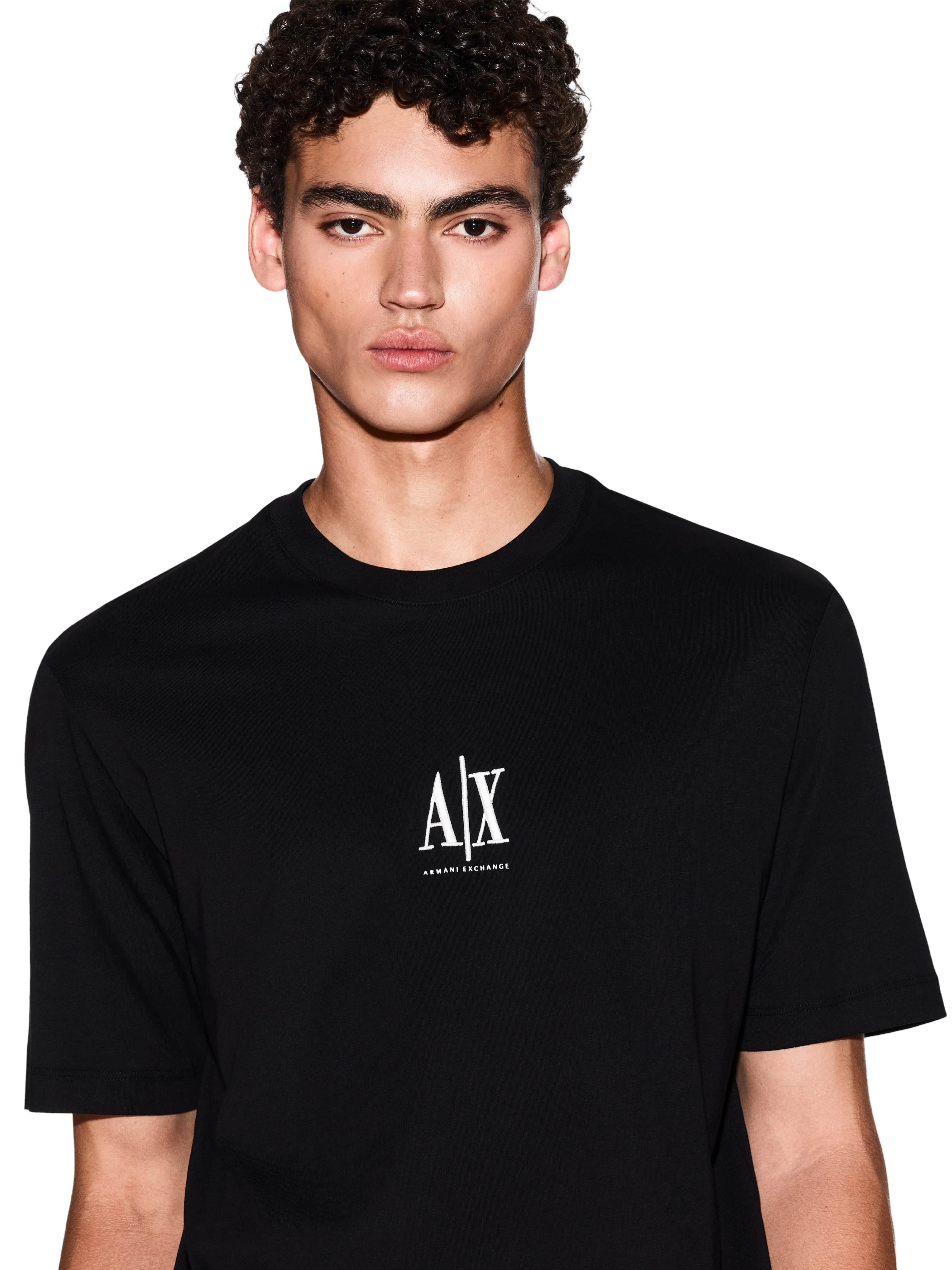 T-Shirt Armani Exchange nera con logo iconico frontale ricamato - Image 3