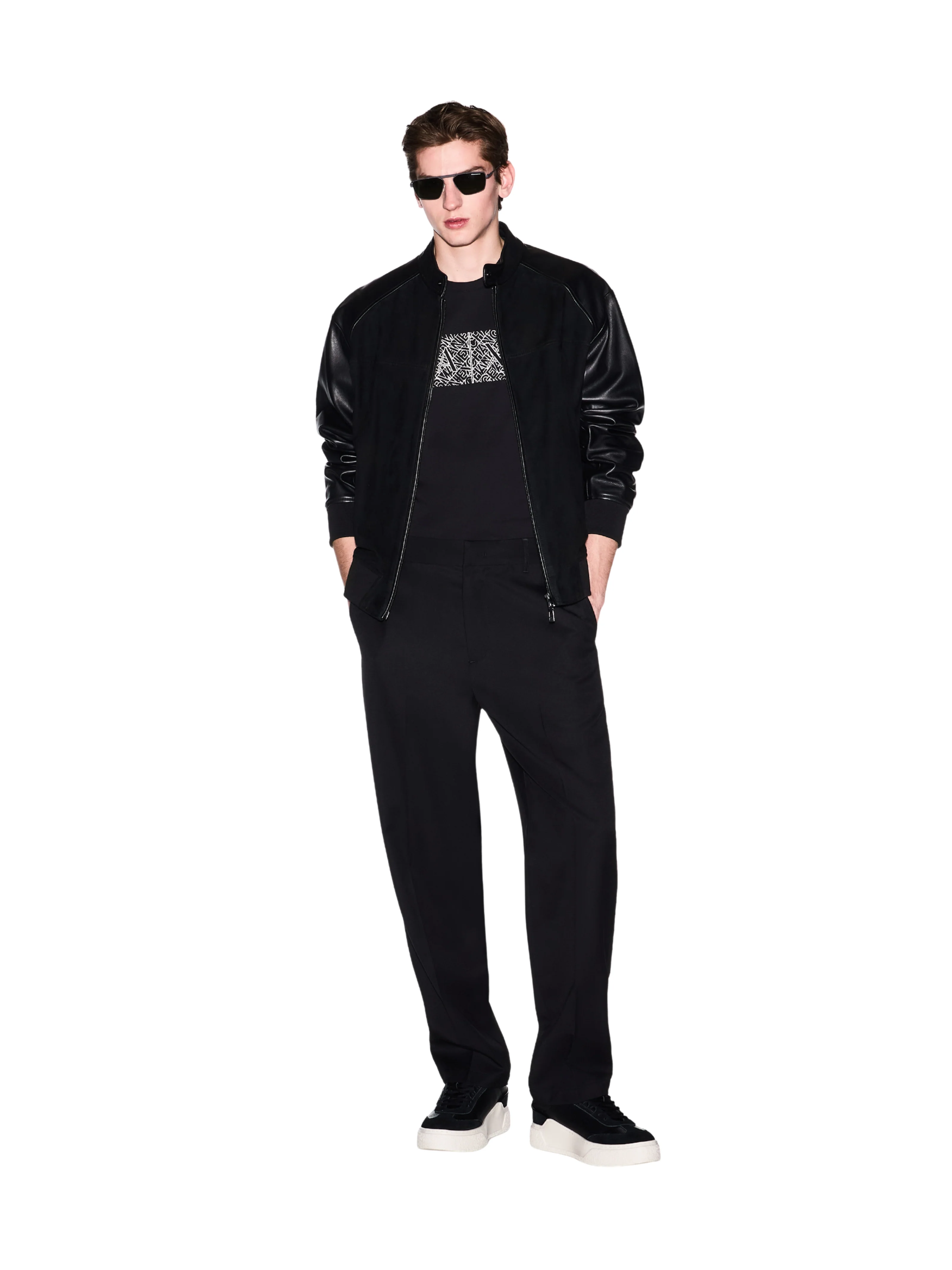 T-shirt Armani Exchange nera con stampa e logo A | X - Image 5