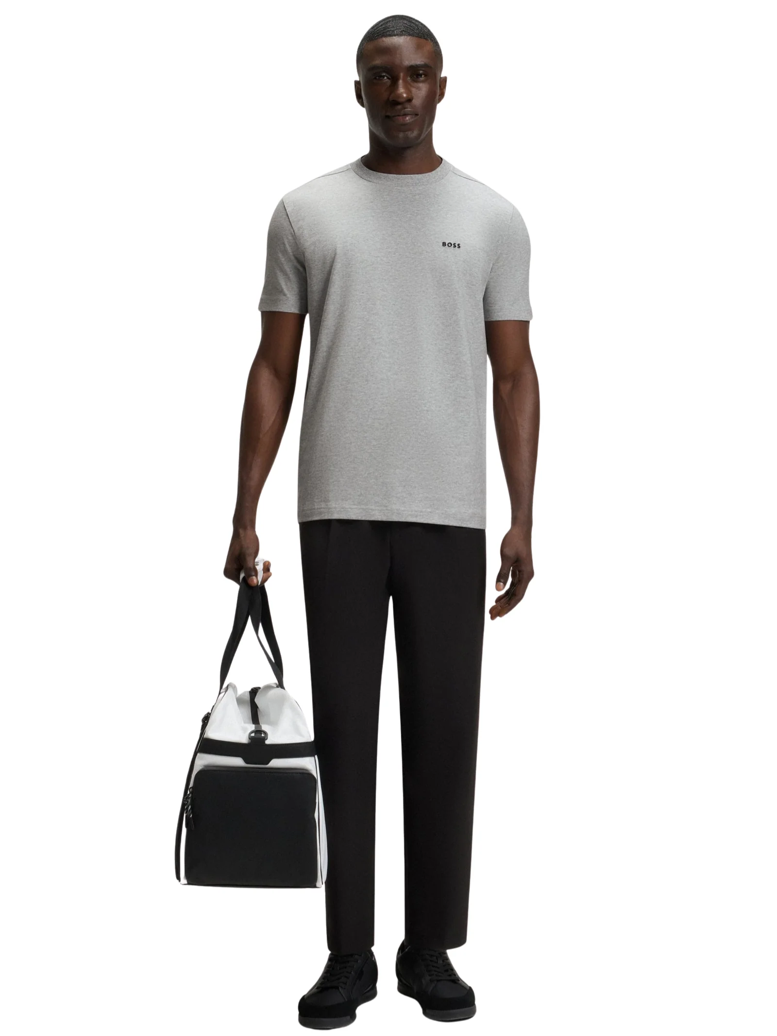 T-Shirt Boss nera con logo a contrasto sul petto - Image 3