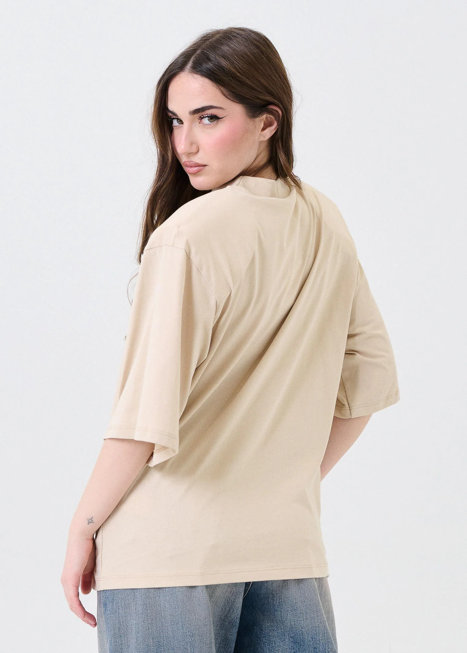 T-Shirt con spalline Vicolo beige - Image 4