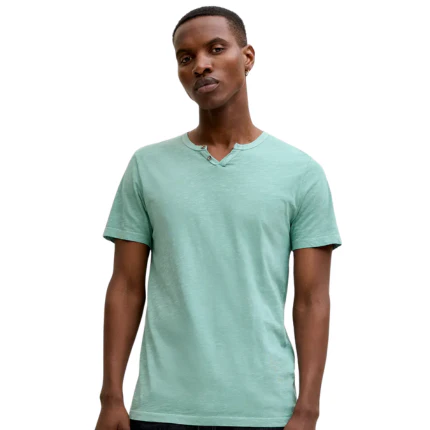 T-Shirt Jack & Jones verde acqua con bottoncini al collo - Image 2