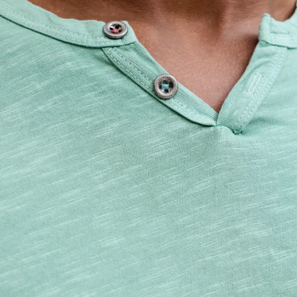 T-Shirt Jack & Jones verde acqua con bottoncini al collo - Image 3