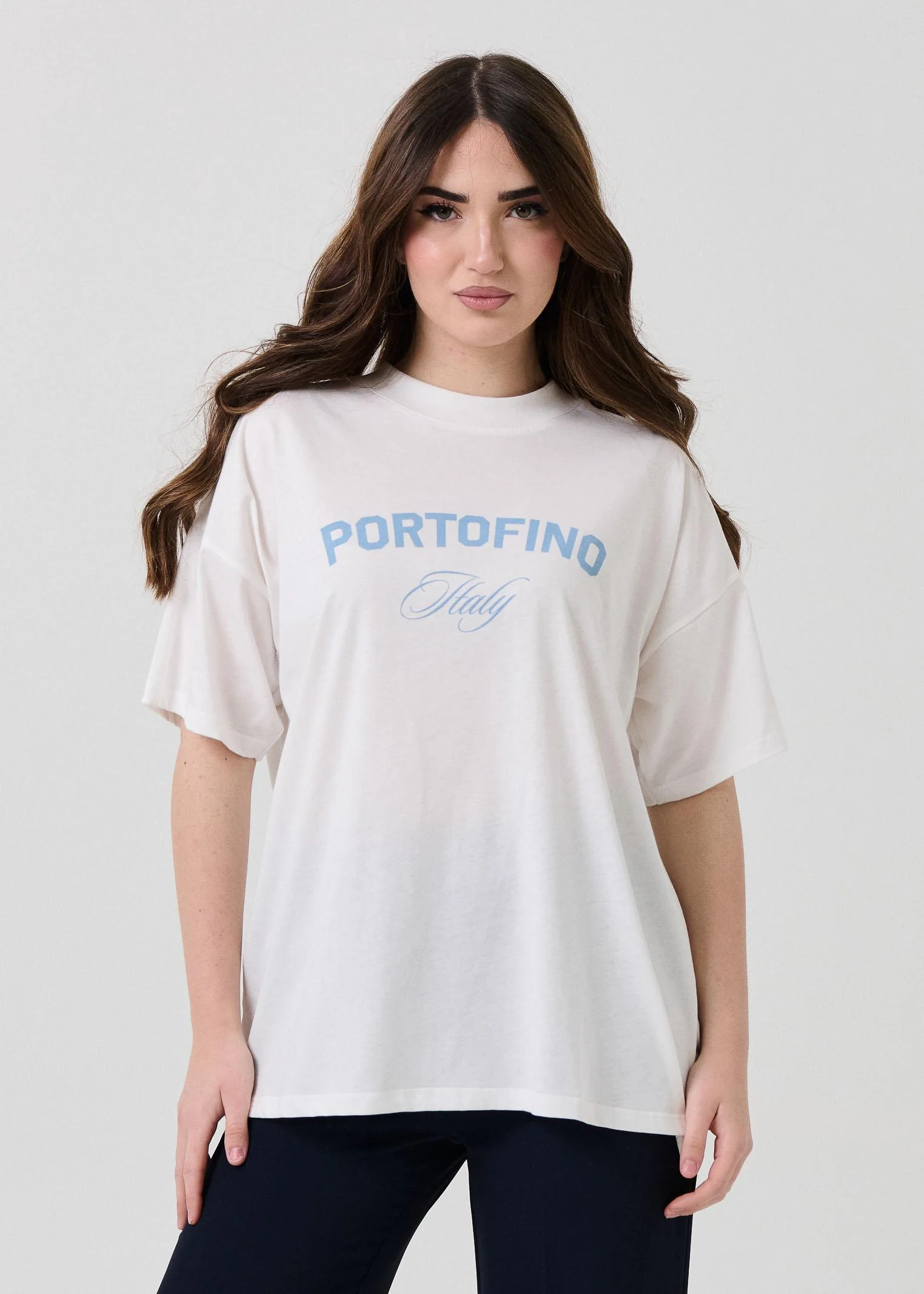 T-Shirt over Vicolo bianca "Portofino italy"