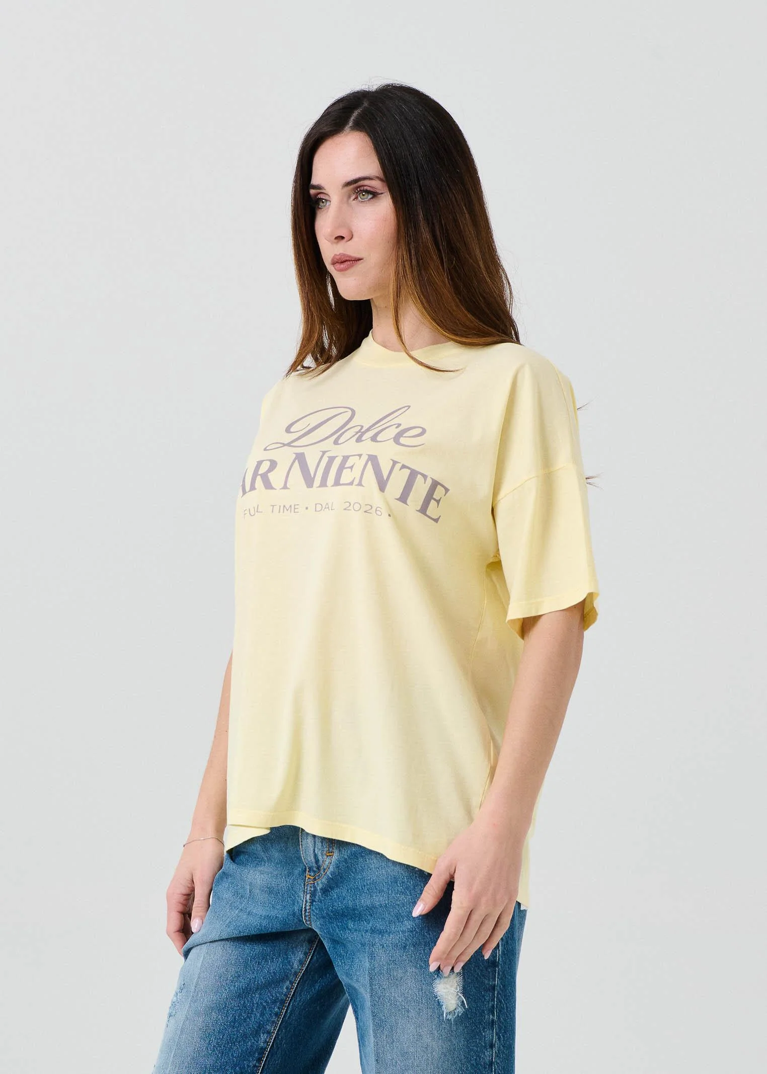 T-Shirt over Vicolo gialla "Dolce far niente" - Image 2