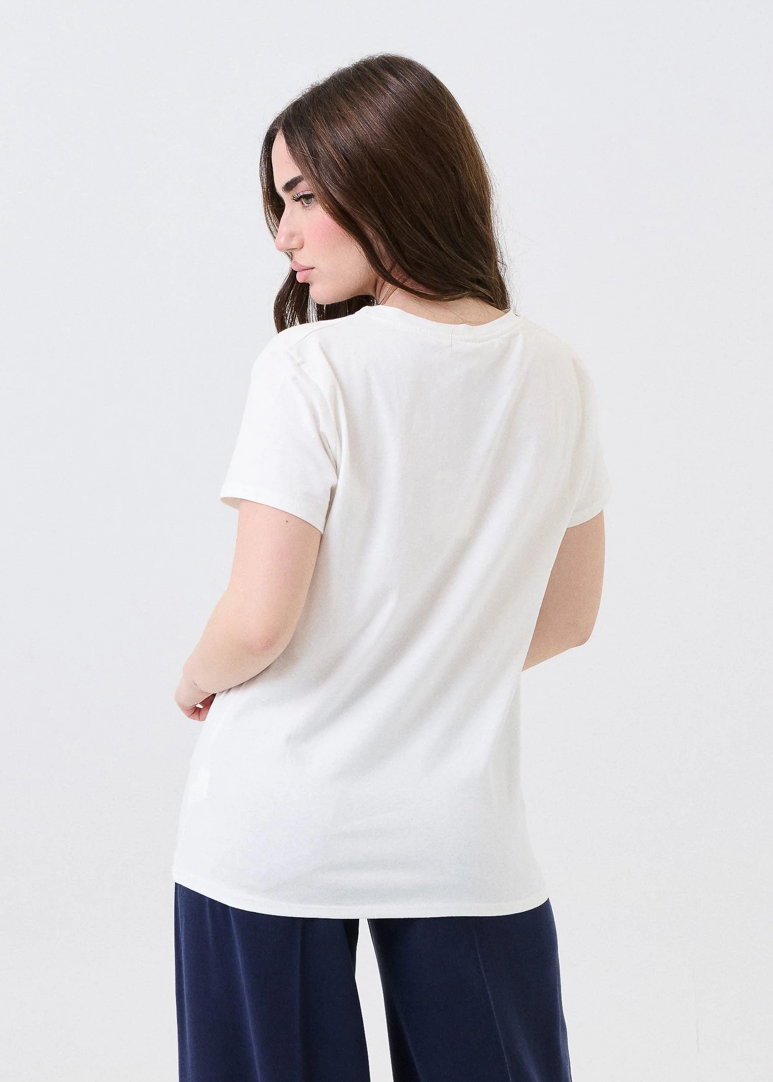 T-Shirt Vicolo bianca con ricamo "ok ciao." rosa - Image 3