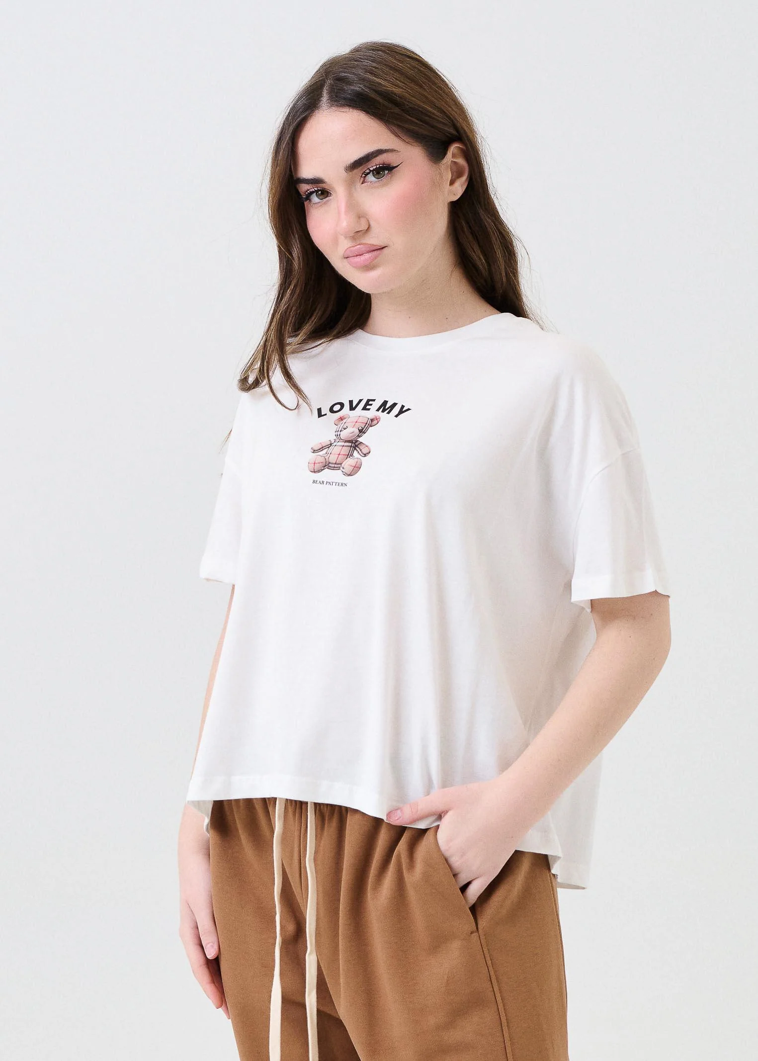 T-Shirt Vicolo bianca con stampa "Bear Pattern" - Image 2