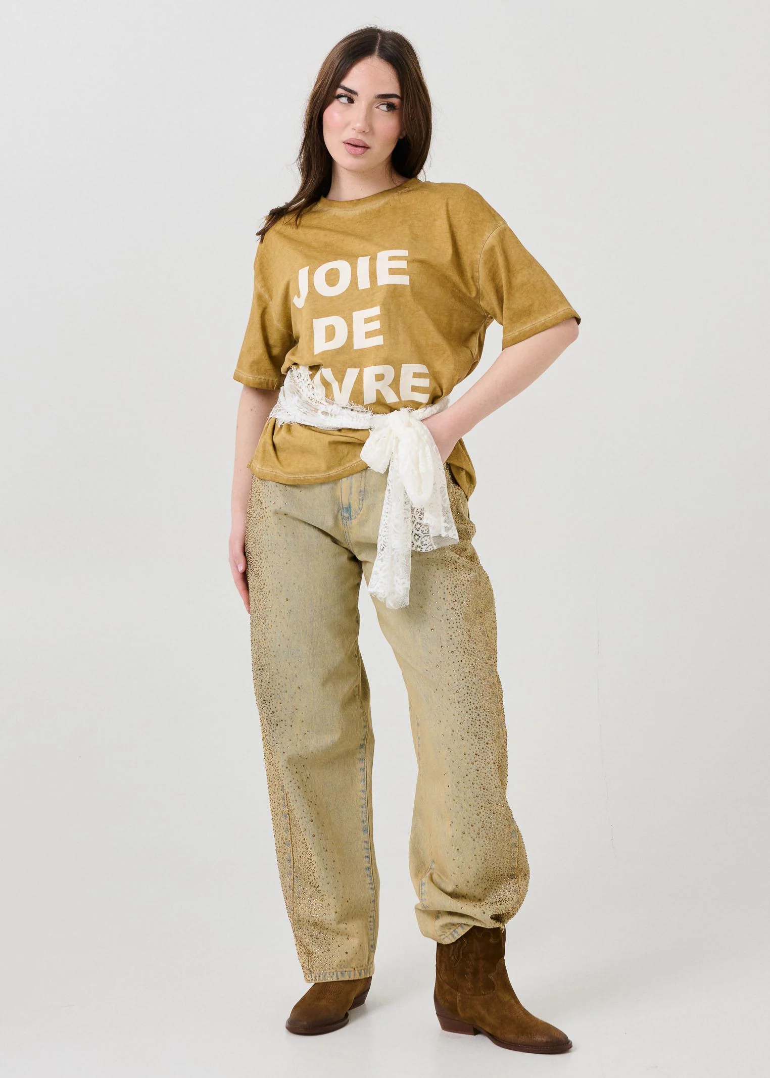 T-Shirt Vicolo cammello con fusciacca in pizzo bianco - Image 5