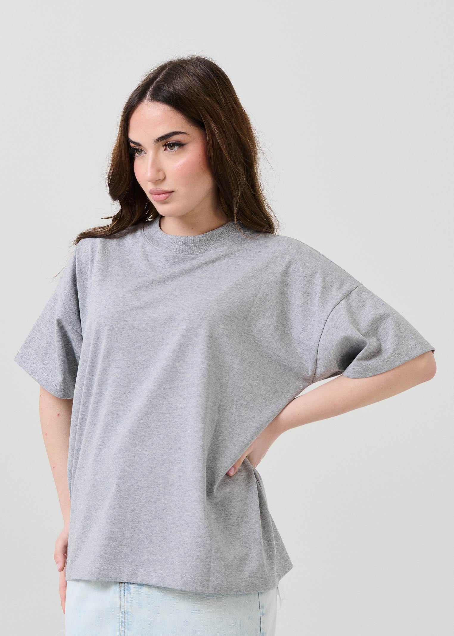 T-Shirt Vicolo grigia con numero 26 ricamato - Image 2