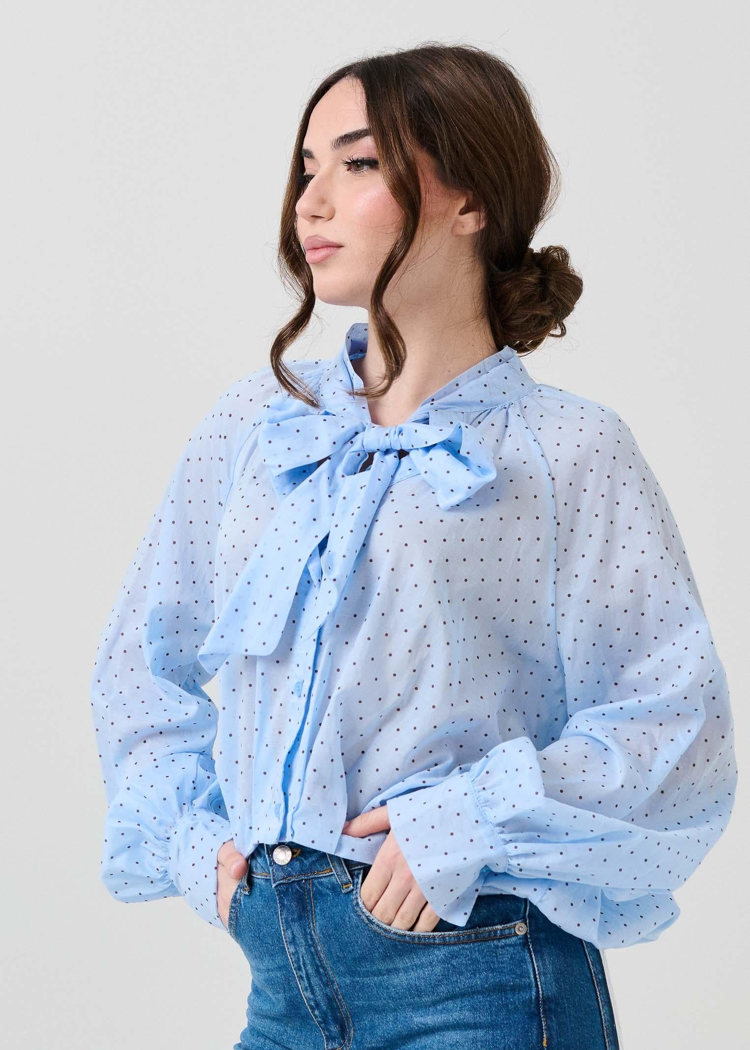 Camicia crop Vicolo azzurra con pois - Image 2