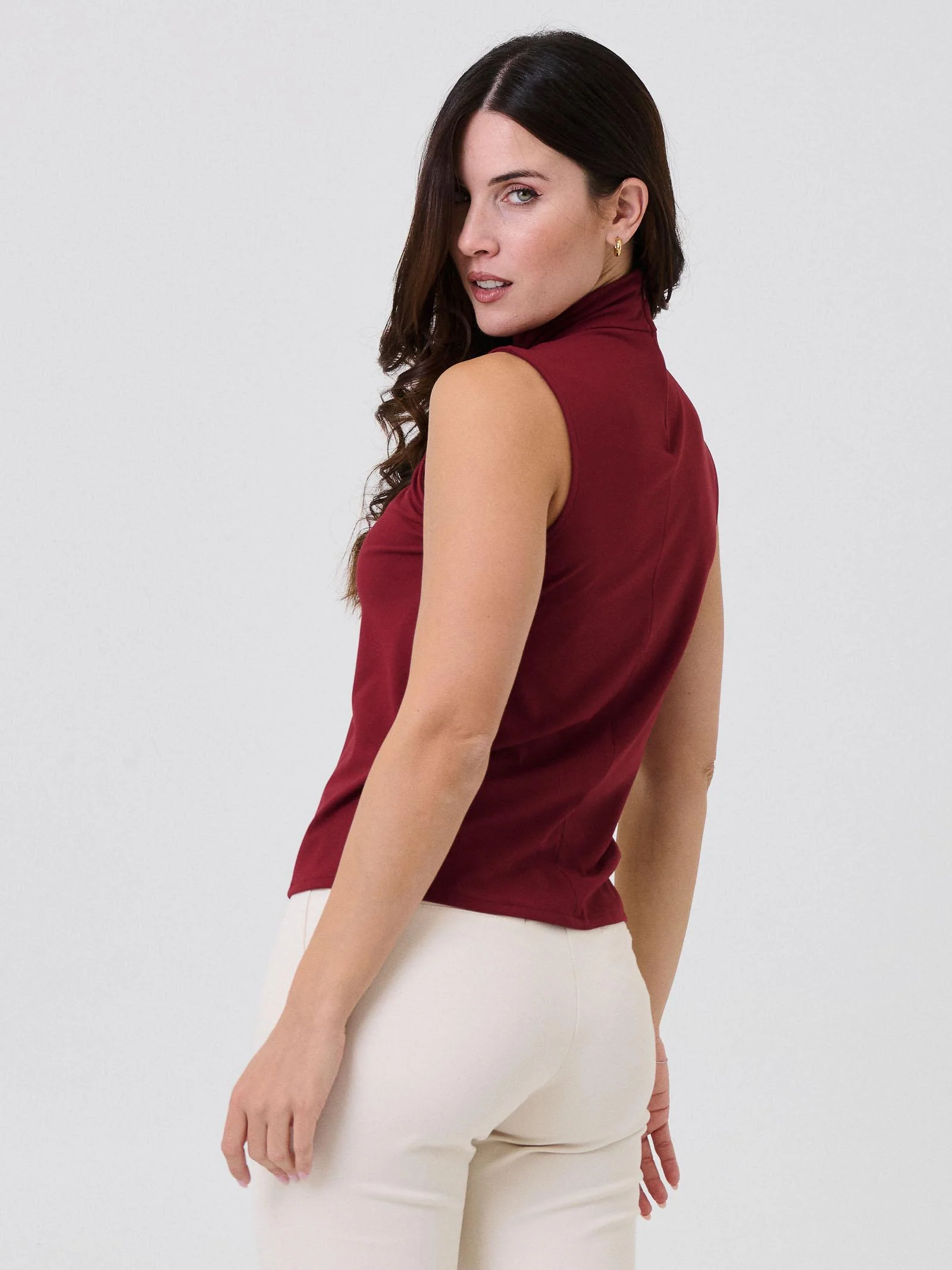 Top a portafoglio Silence Limited bordeaux con drappeggio - Image 3