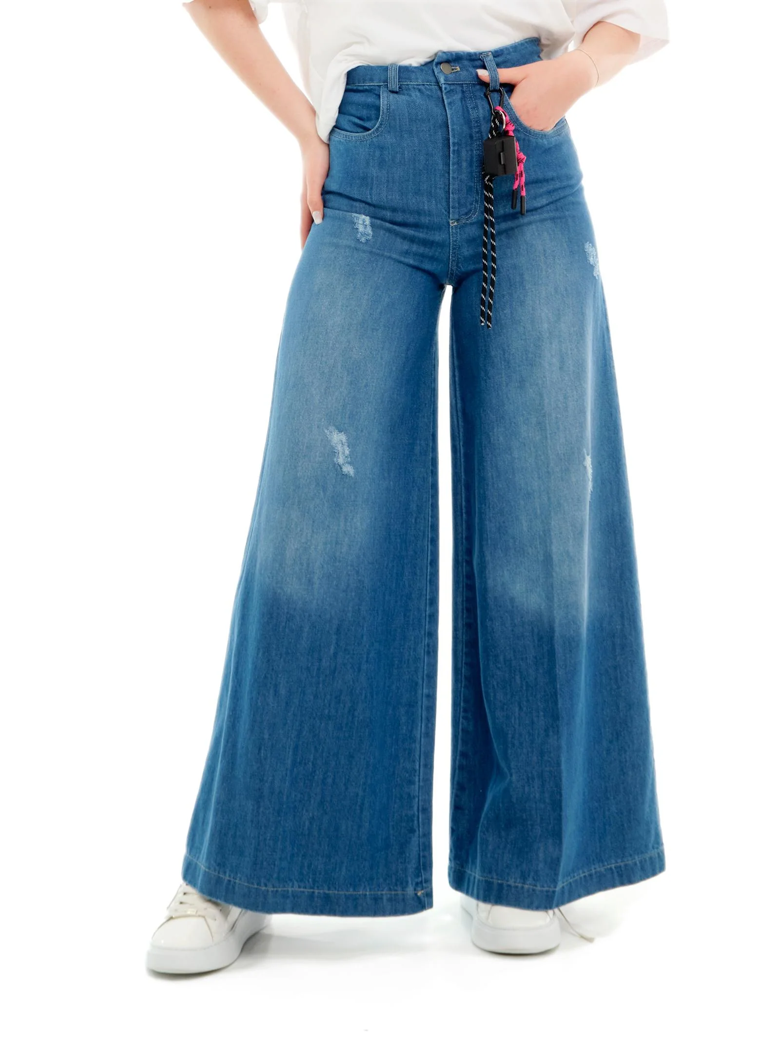Jeans a gamba larga Vicolo blu con charms removibili